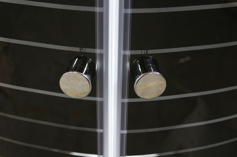 Душова кабіна 90х90 см півкругла BathMix BMLine BS-90/13 скло прозоре з вузькими чорними смужками 4 мм з піддоном 13 см профіль сатин 16780 фото